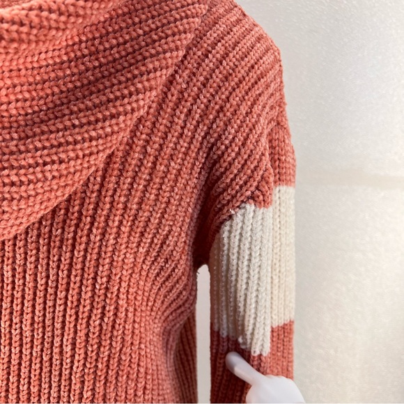 DKNY Girls Pink Sweatshirt Hoodie knit SIZE LARGE - Picture 9 of 17